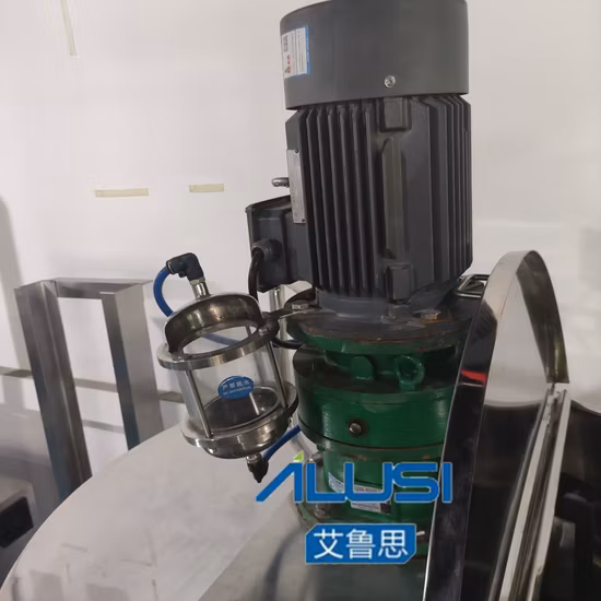 Réservoir de mélangeur de refroidissement de chauffage à enveloppe chimique industrielle avec agitateur Réservoir de mélange liquide Équipement de mélange Désinfectant pour les mains